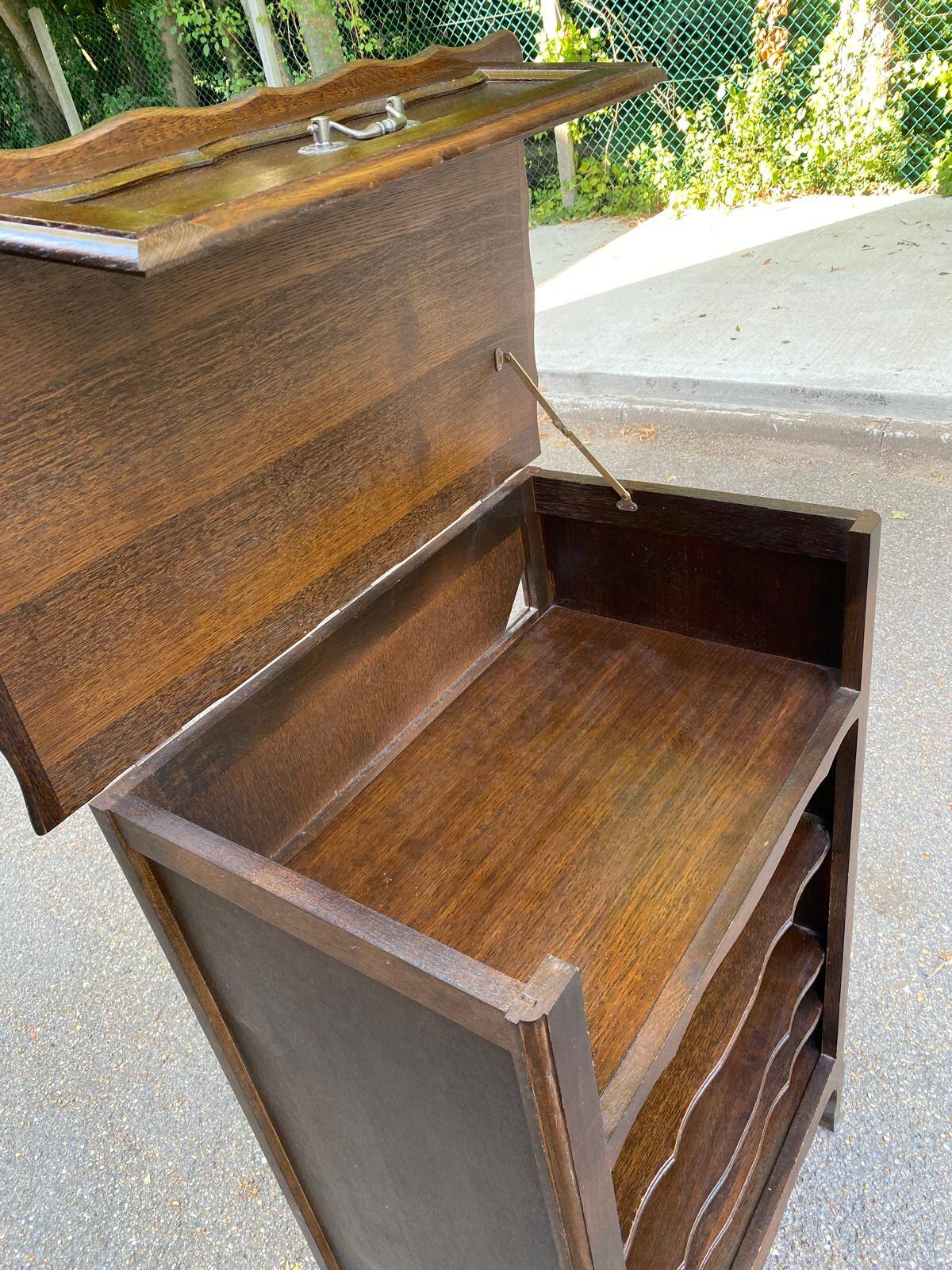 Bibus Louis XV bookcase in solid wood with dark oak finish