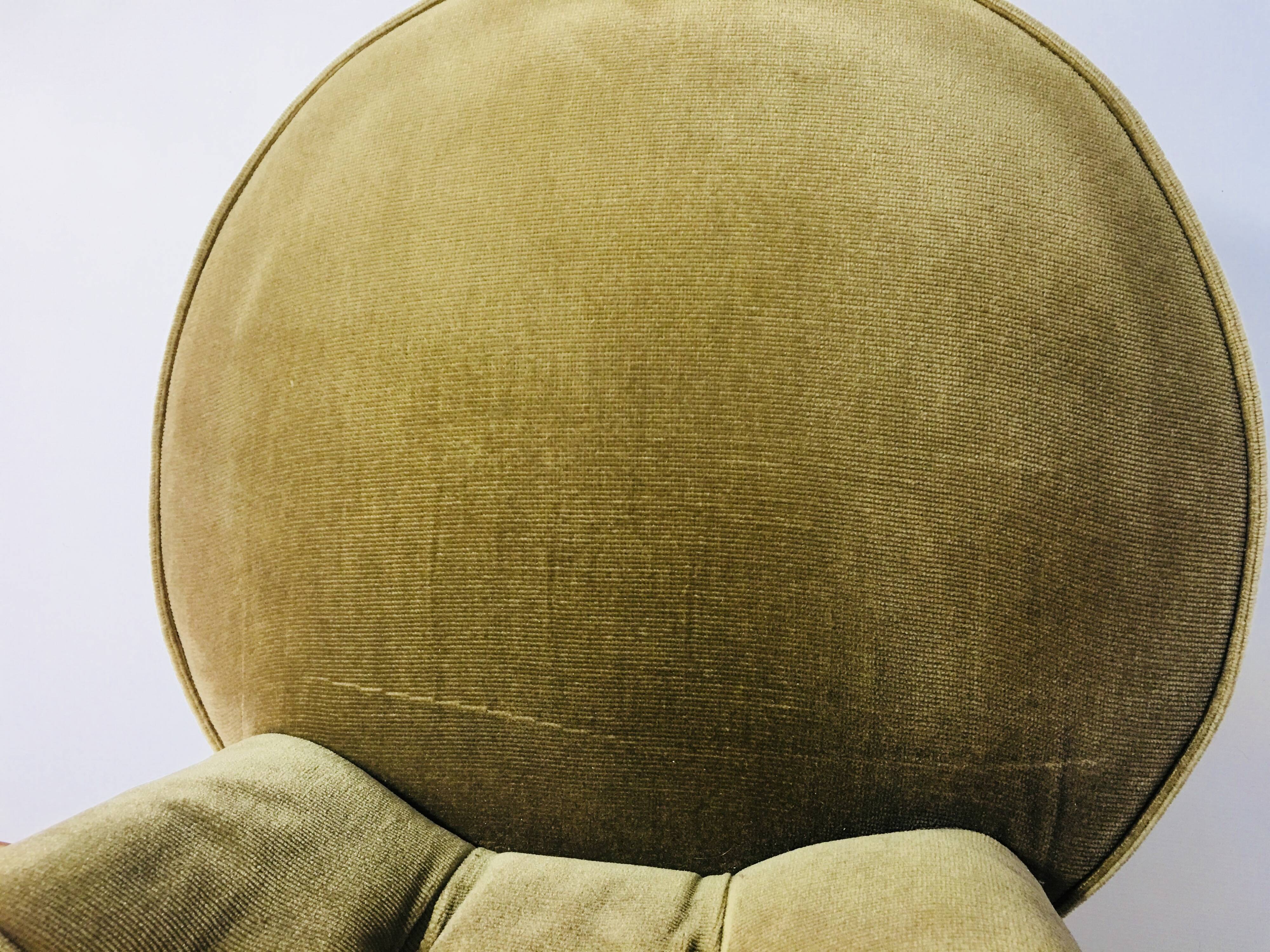 Fauteuil crapaud vintage à frange