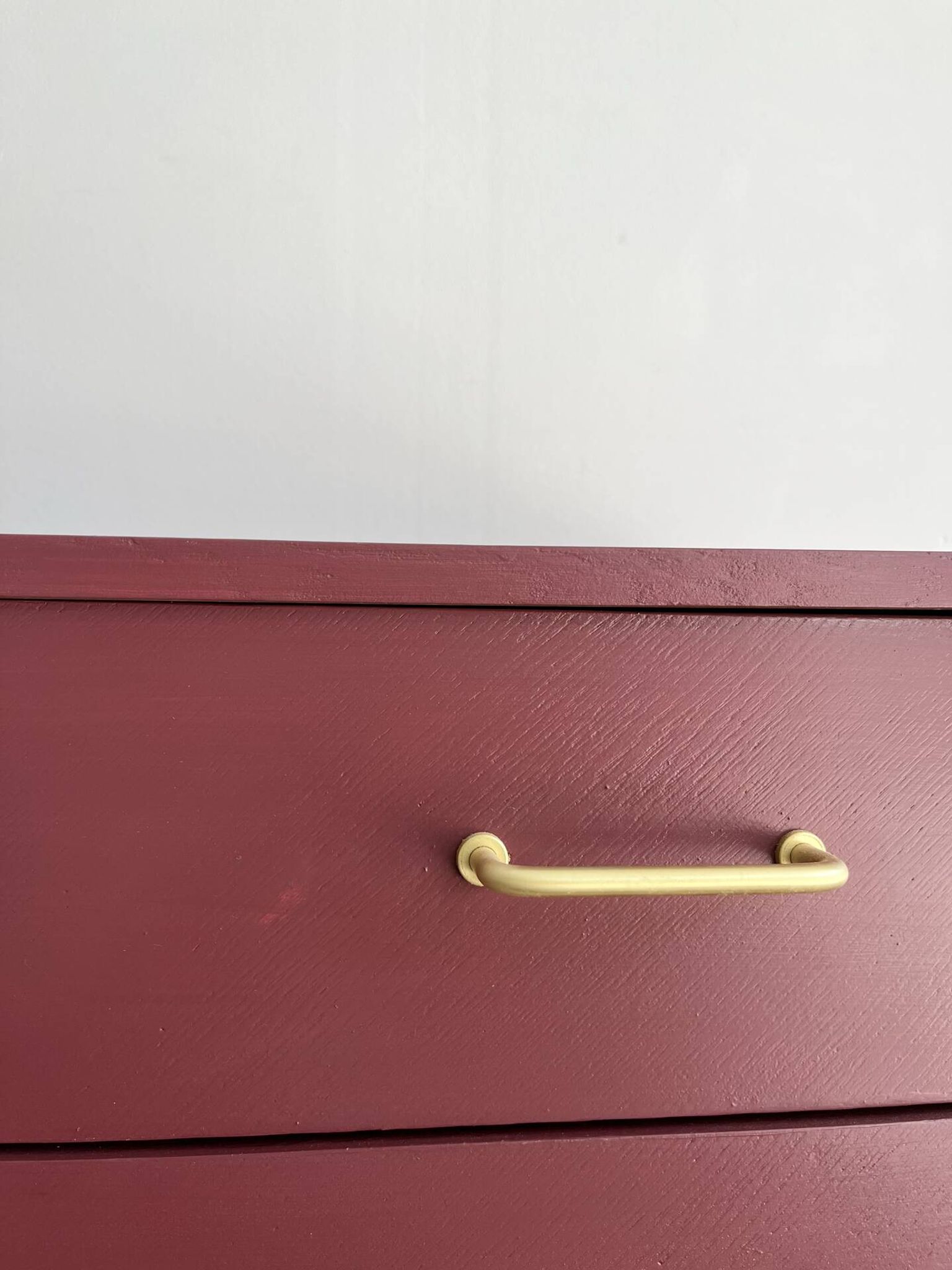 Vintage chest of drawers