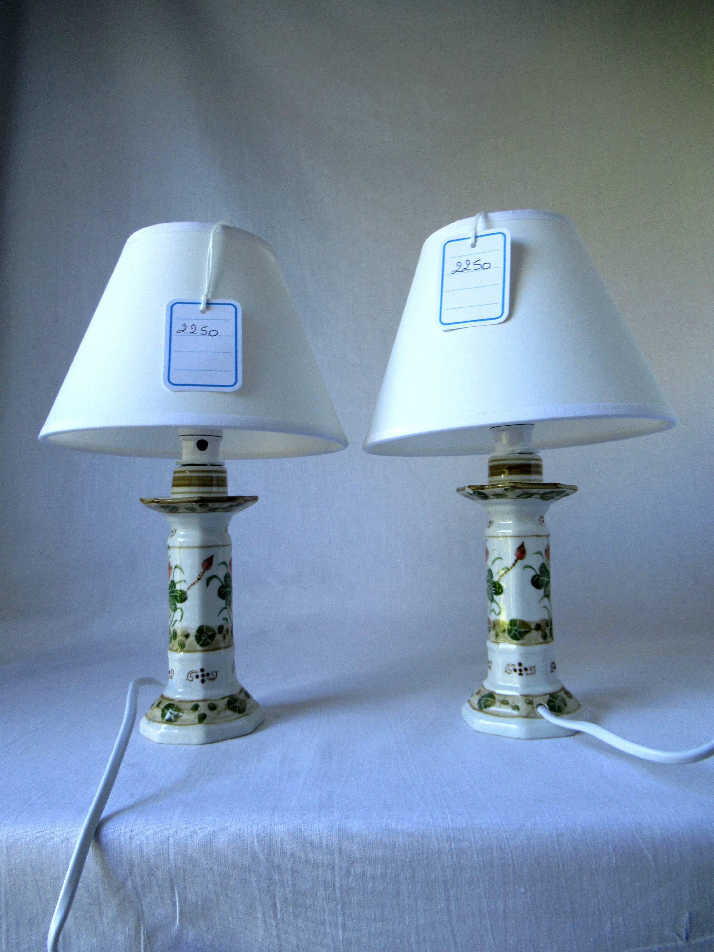 Bedroom lamps