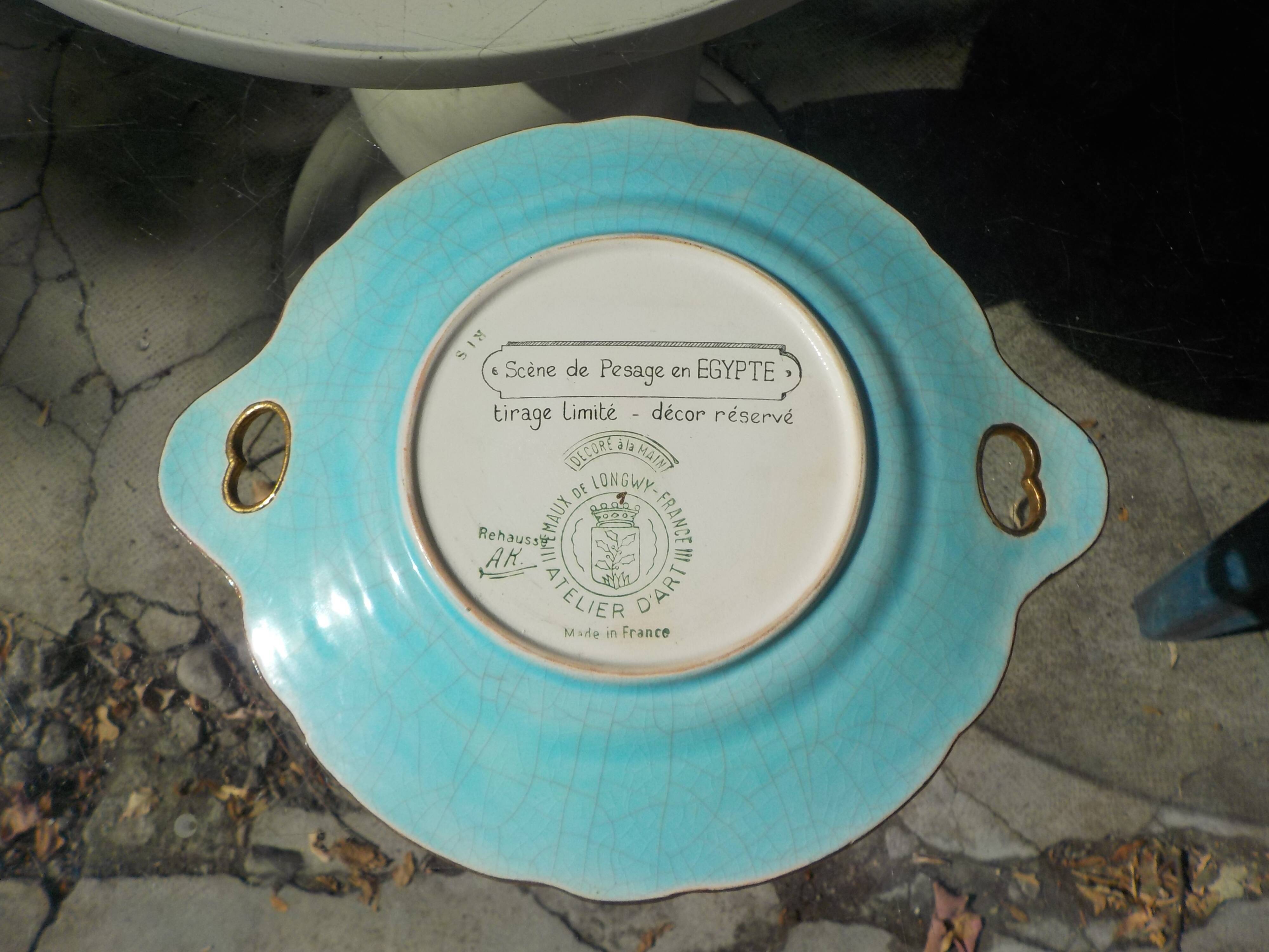 Plat emaux de Longwy pesage en Egypte