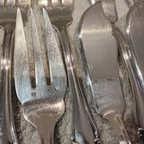 6 silver-plated fish forks and 6 fish knives by Ercuis Valencay