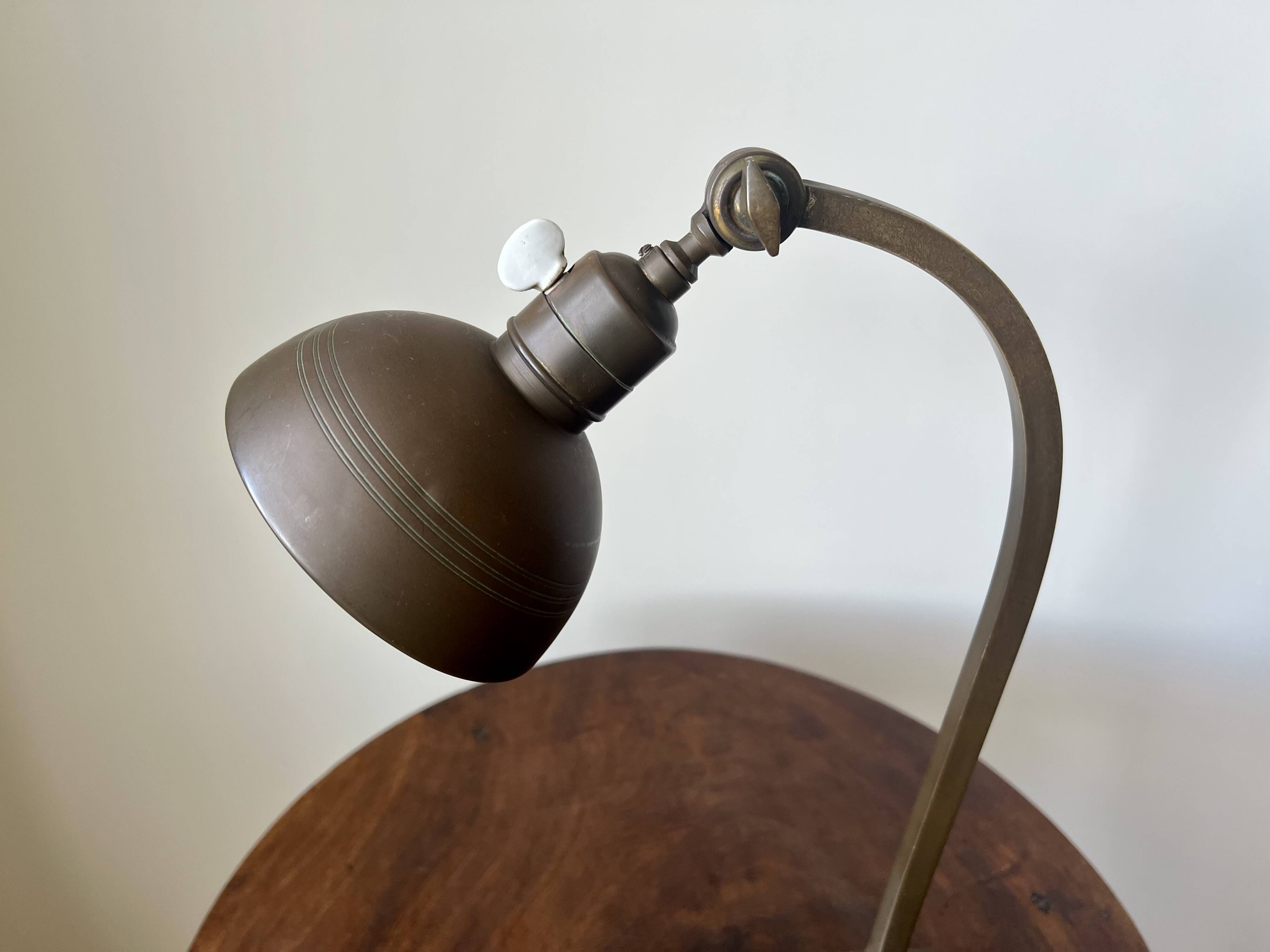 Art Deco brass table lamp, early 20th Century