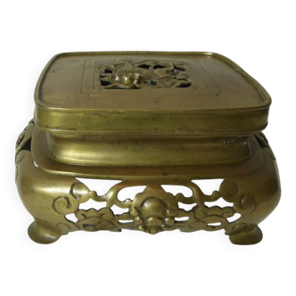 Repose pied asiatique en bronze