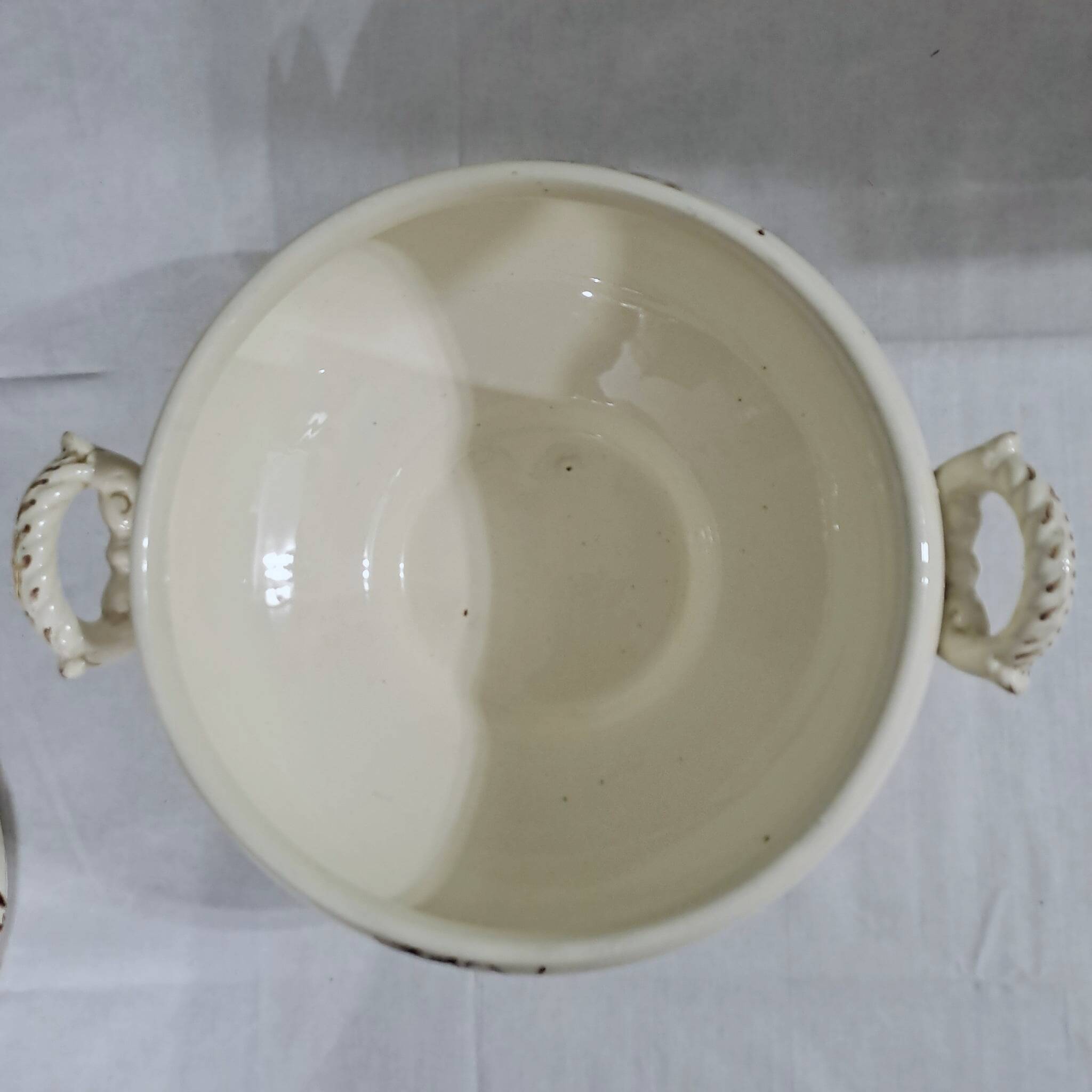 Iron earth soup tureen