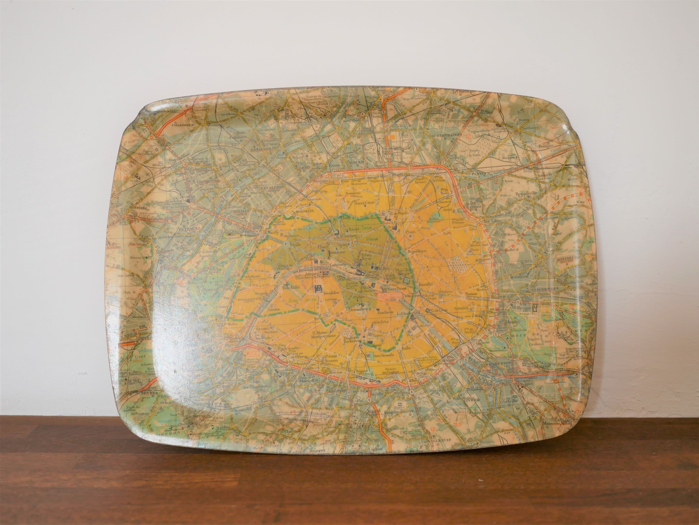 Vintage "Paris plan" platter