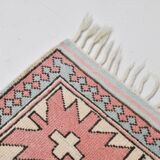 Grand tapis kilim 286x208, tons rose et bleu, motifs tribaux vintage