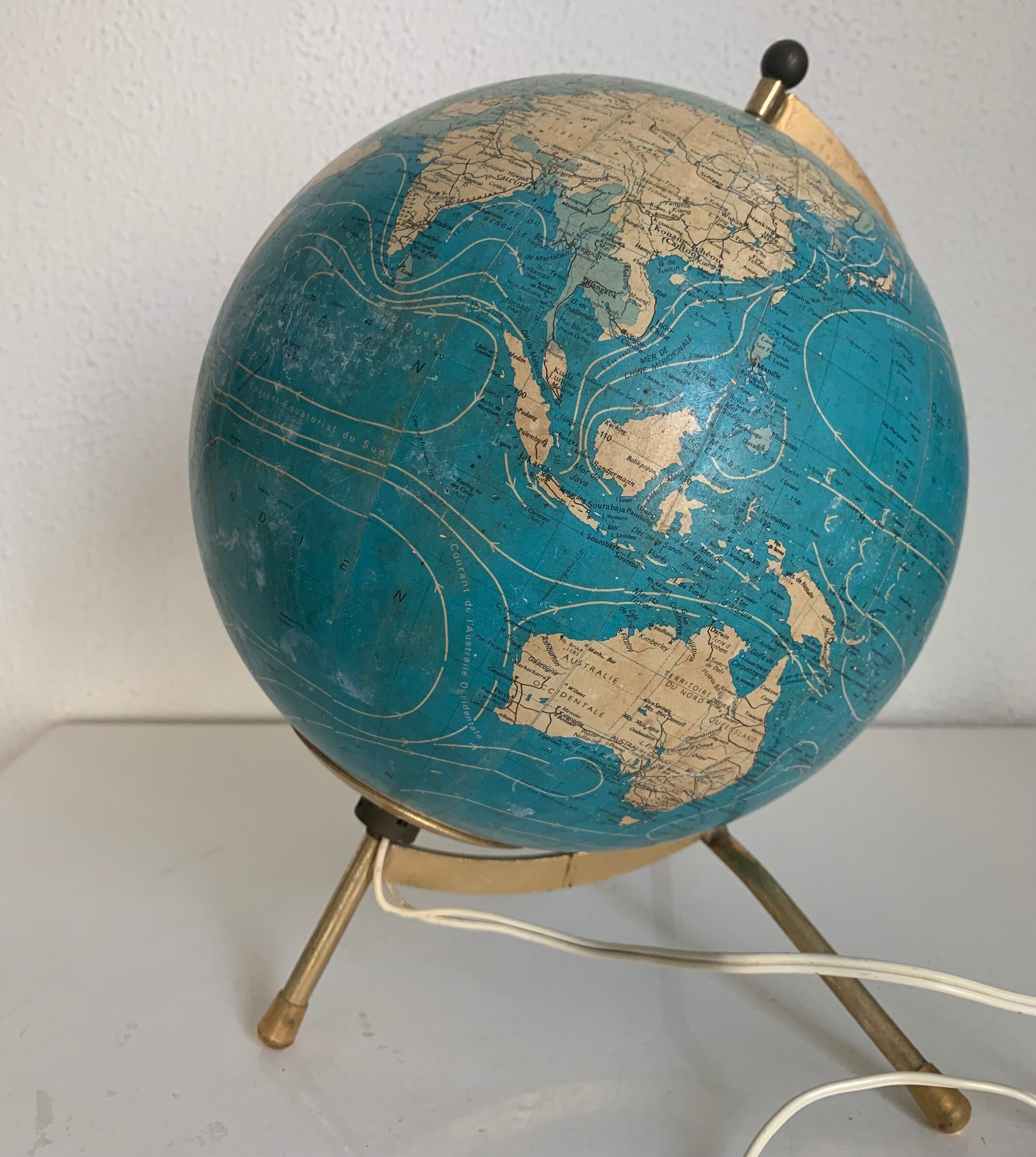 Vintage globe 1974 terrestrial tripod glass Taride