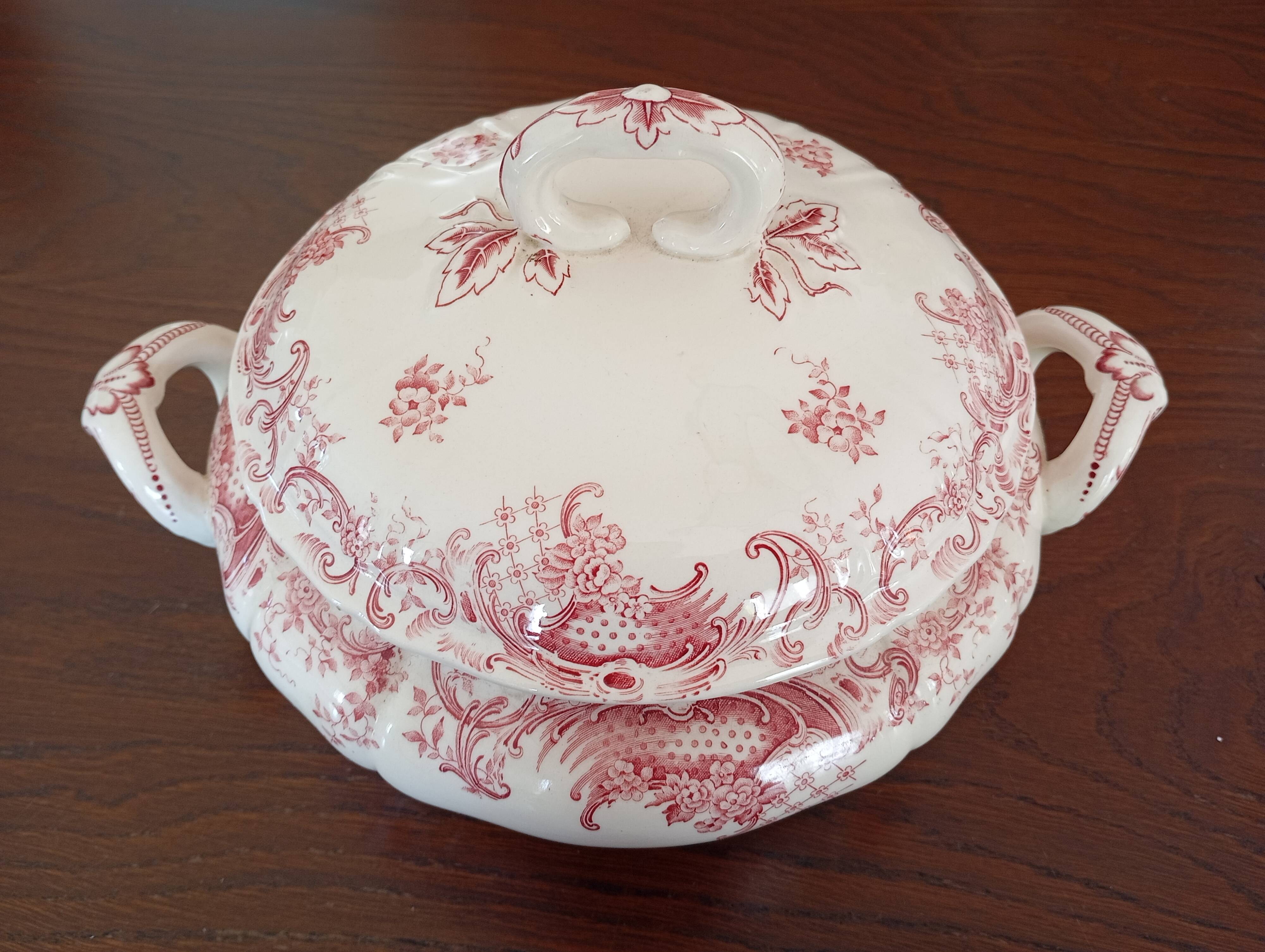 Old Villeroy & Boch vegetable bowl "Valeria"