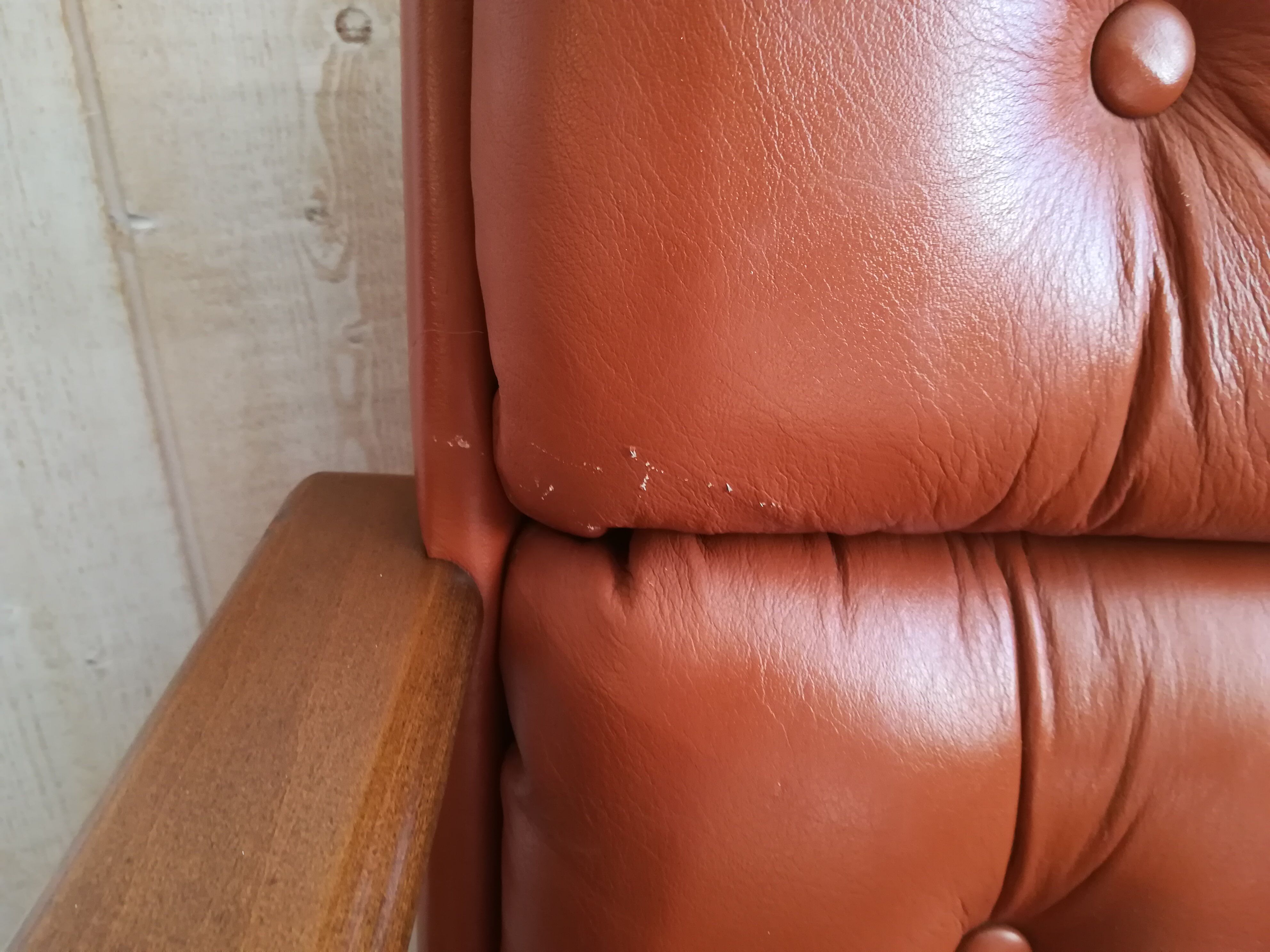 Paire de fauteuils pivotant havane vintage Italie