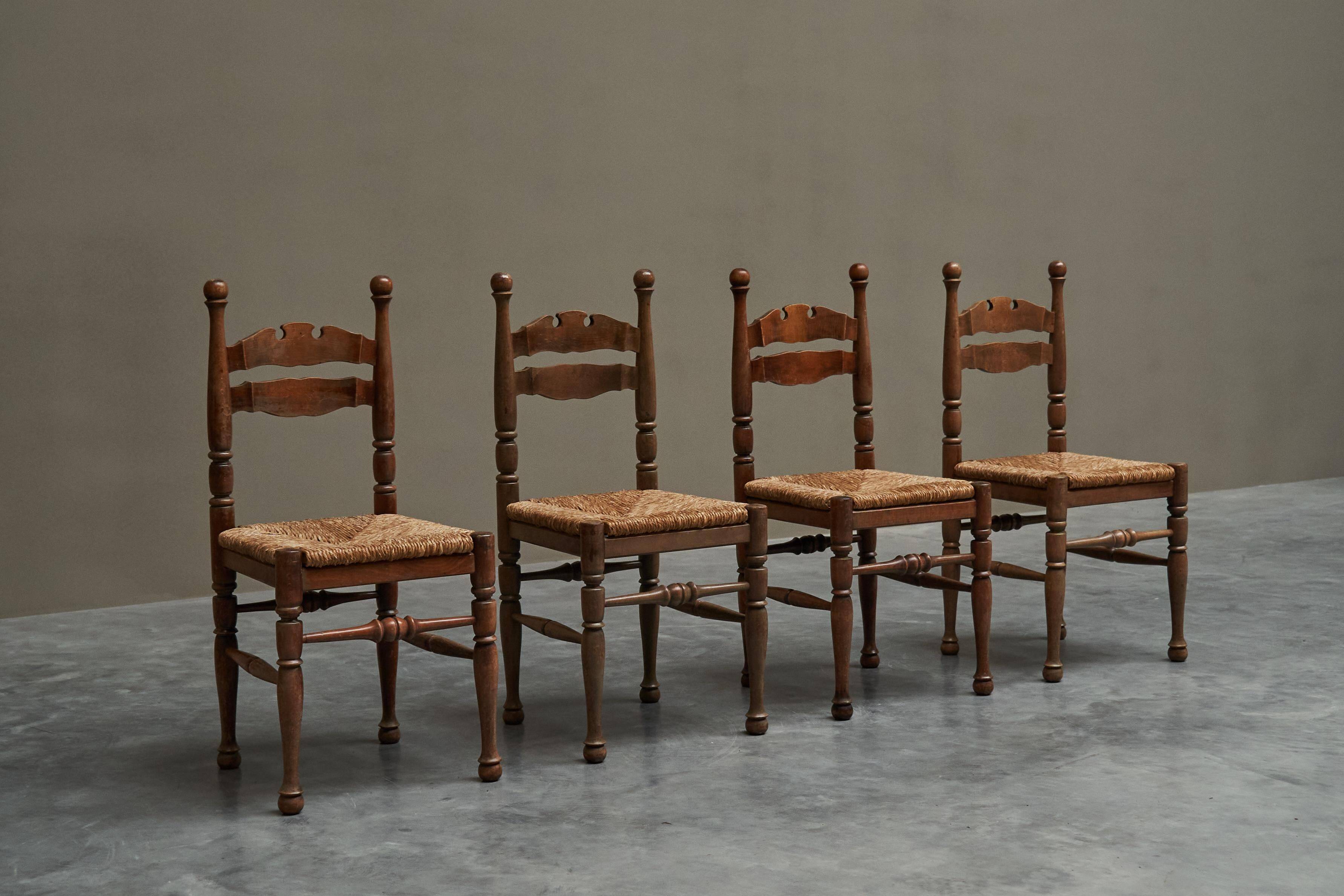 Set of 4 oak and bamboo chairs, 1950s.