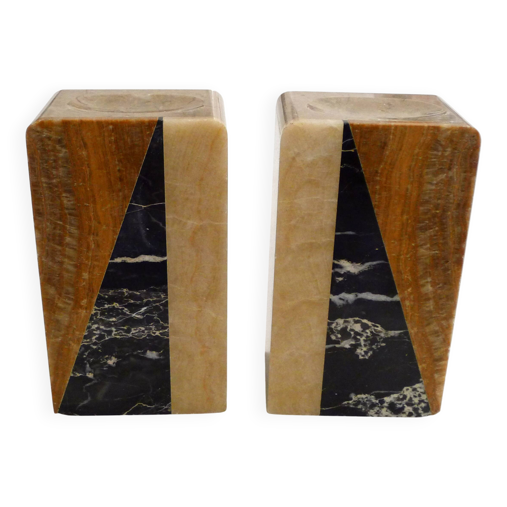 Art Deco bookends pair in marble and onyx.