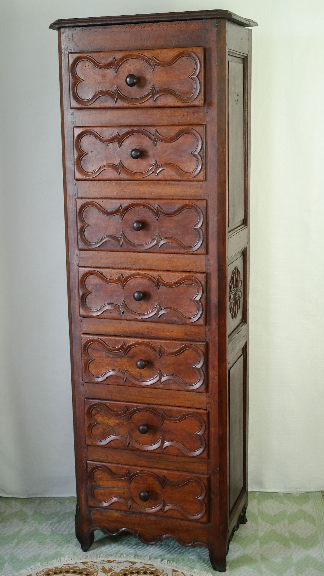 Artisanal walnut dresser late nineteenth early twentieth century