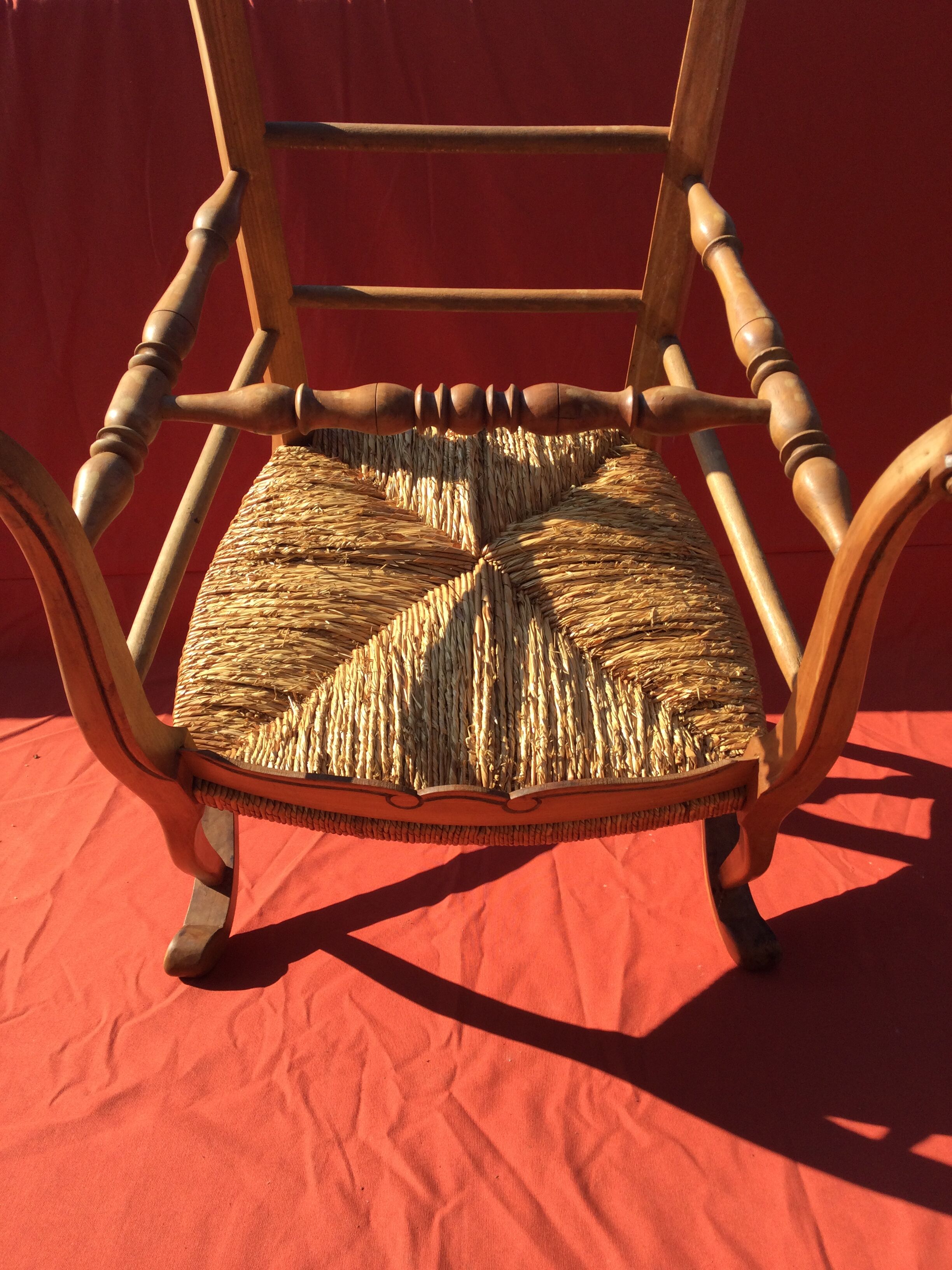 Rustic chair Louis XV mulched in cherry