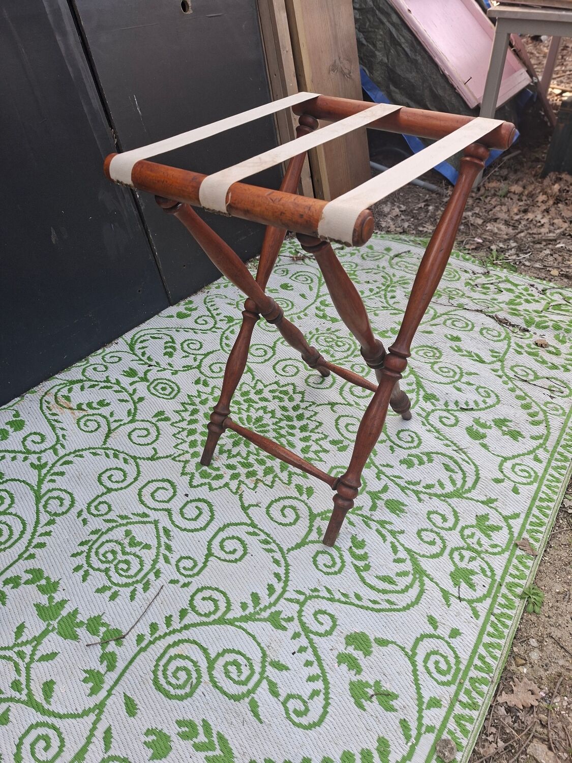 Folding dessert table