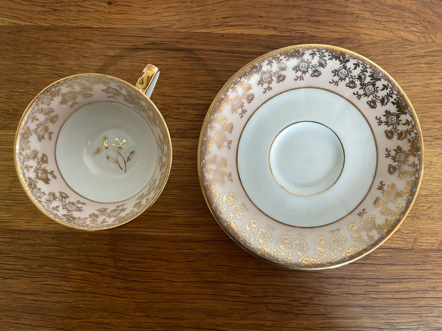 Coffee cup with saucer