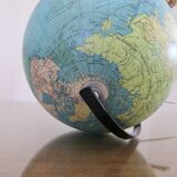 Globe terrestre, carte Taride, tripode, éclairé, mappemonde, 1967.