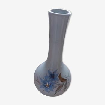 Vase en porcelaine de St genou