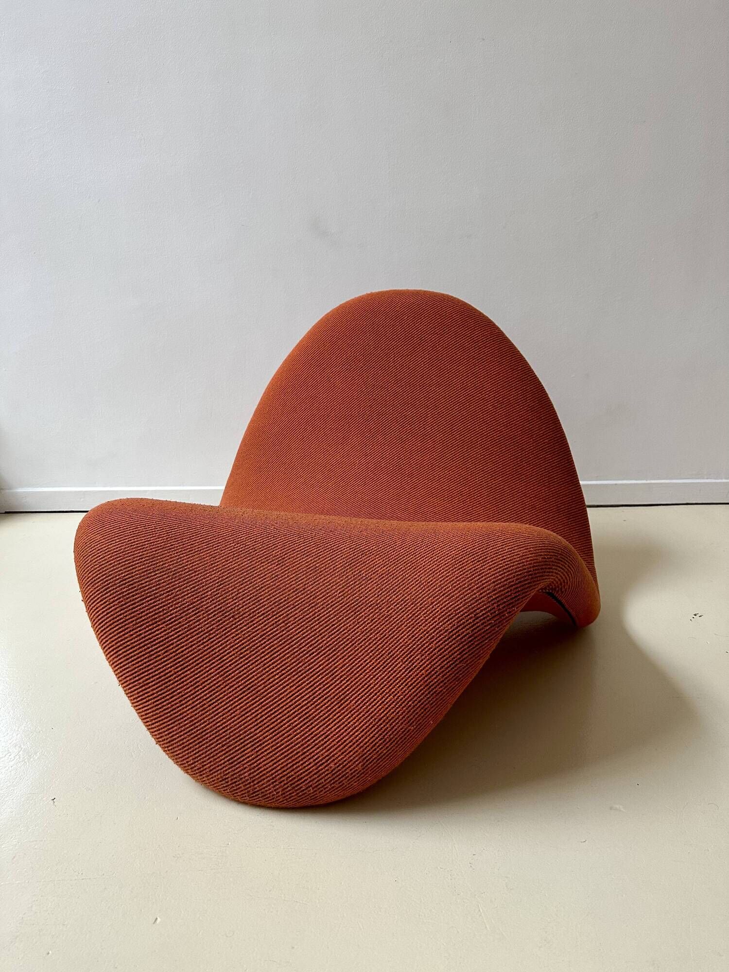 Armchair model 577 "Langue" or "Tongue" by Pierre Paulin, edition Artifort 70s
