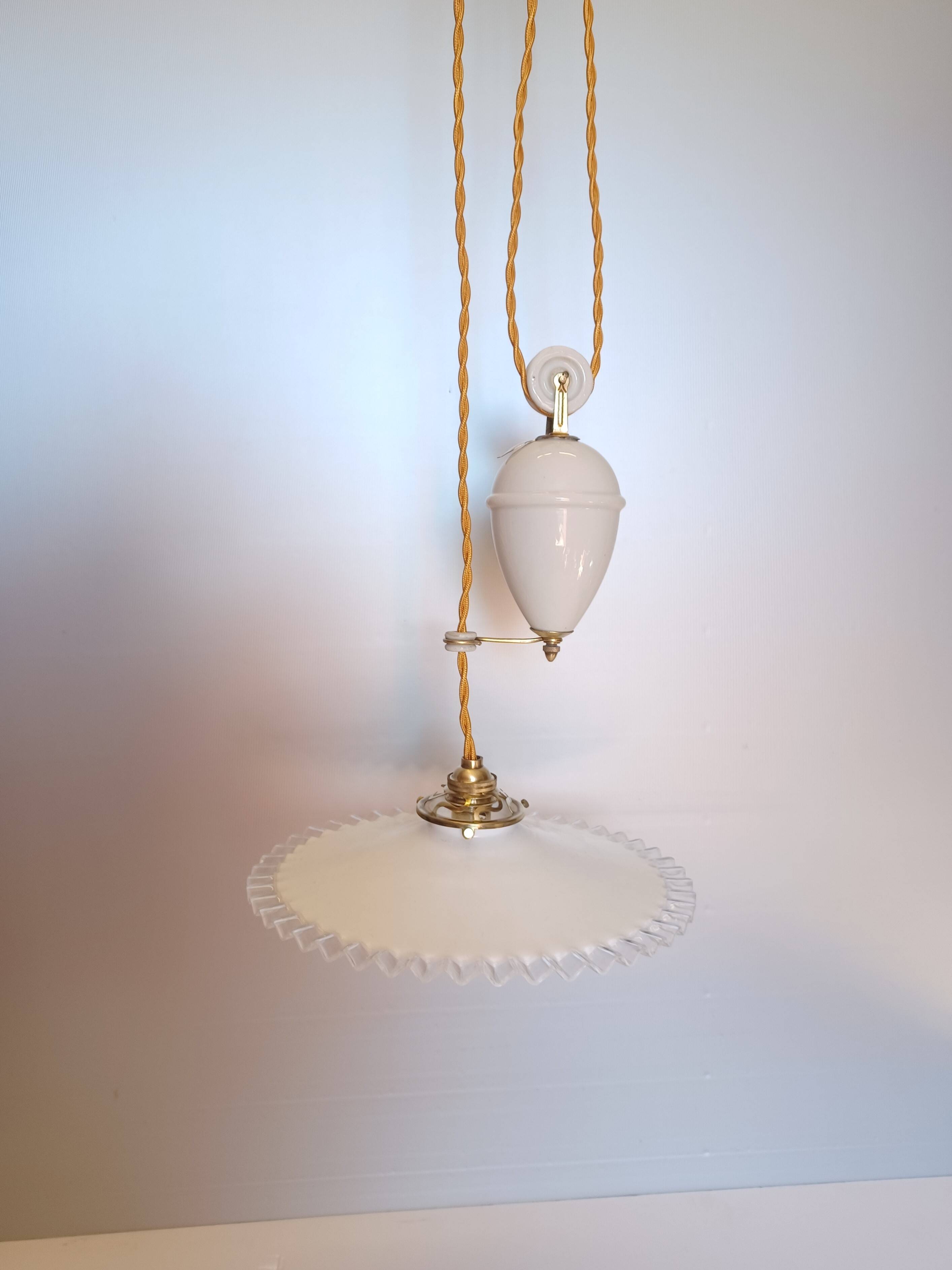 Suspension rises and falls - Opaline and fluted glass - 1930