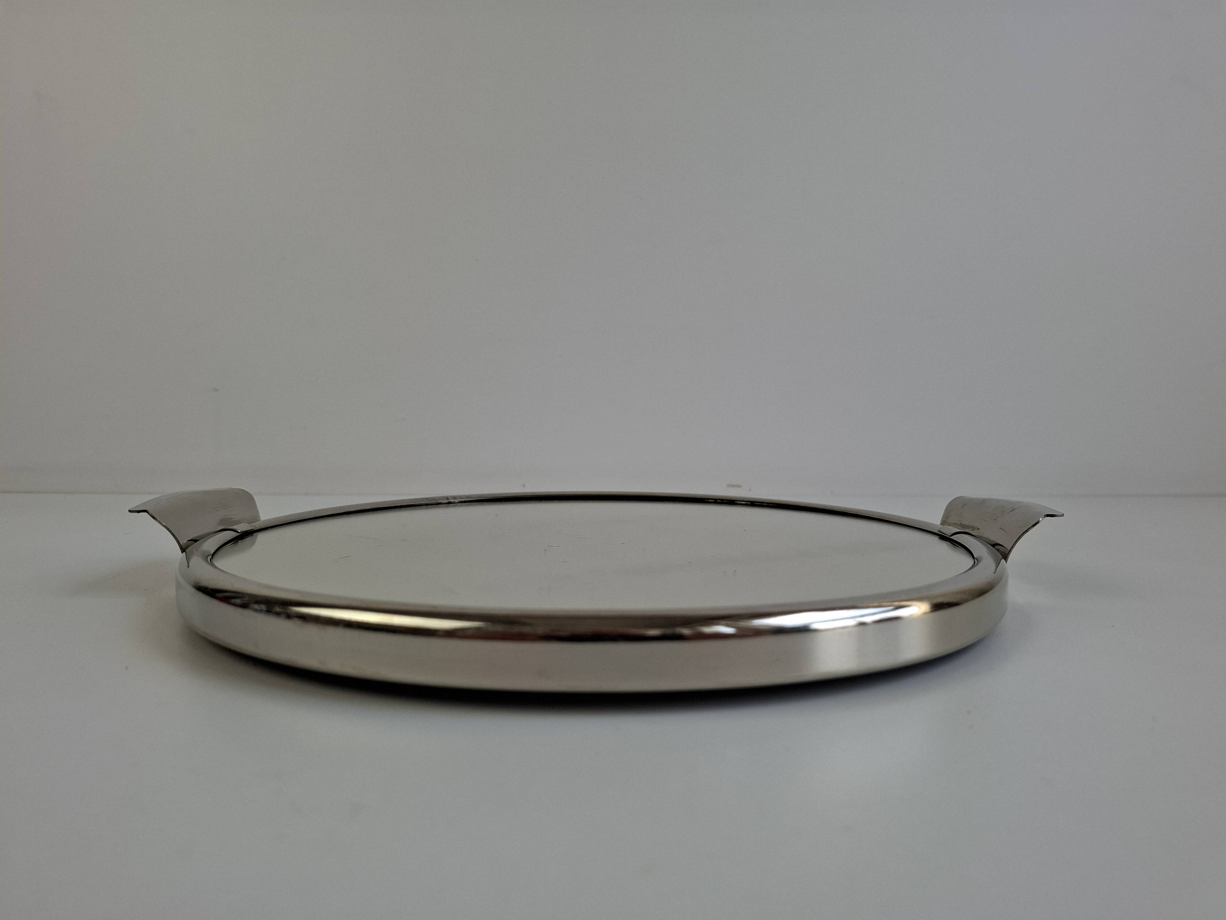 Plateau de service en chrome et miroir Art Déco tchécoslovaque, vers les années 1930.