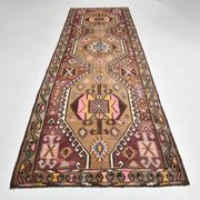 Grand Tapis Kilim Vintage Long & Large, Motifs Tribaux Géométriques