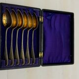 Small teaspoons