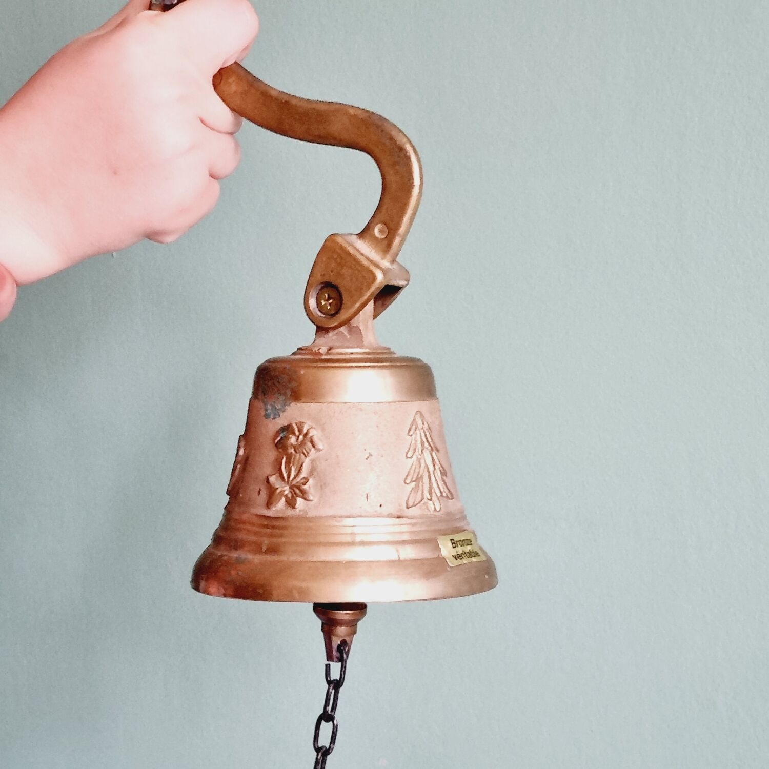 Cloche en bronze