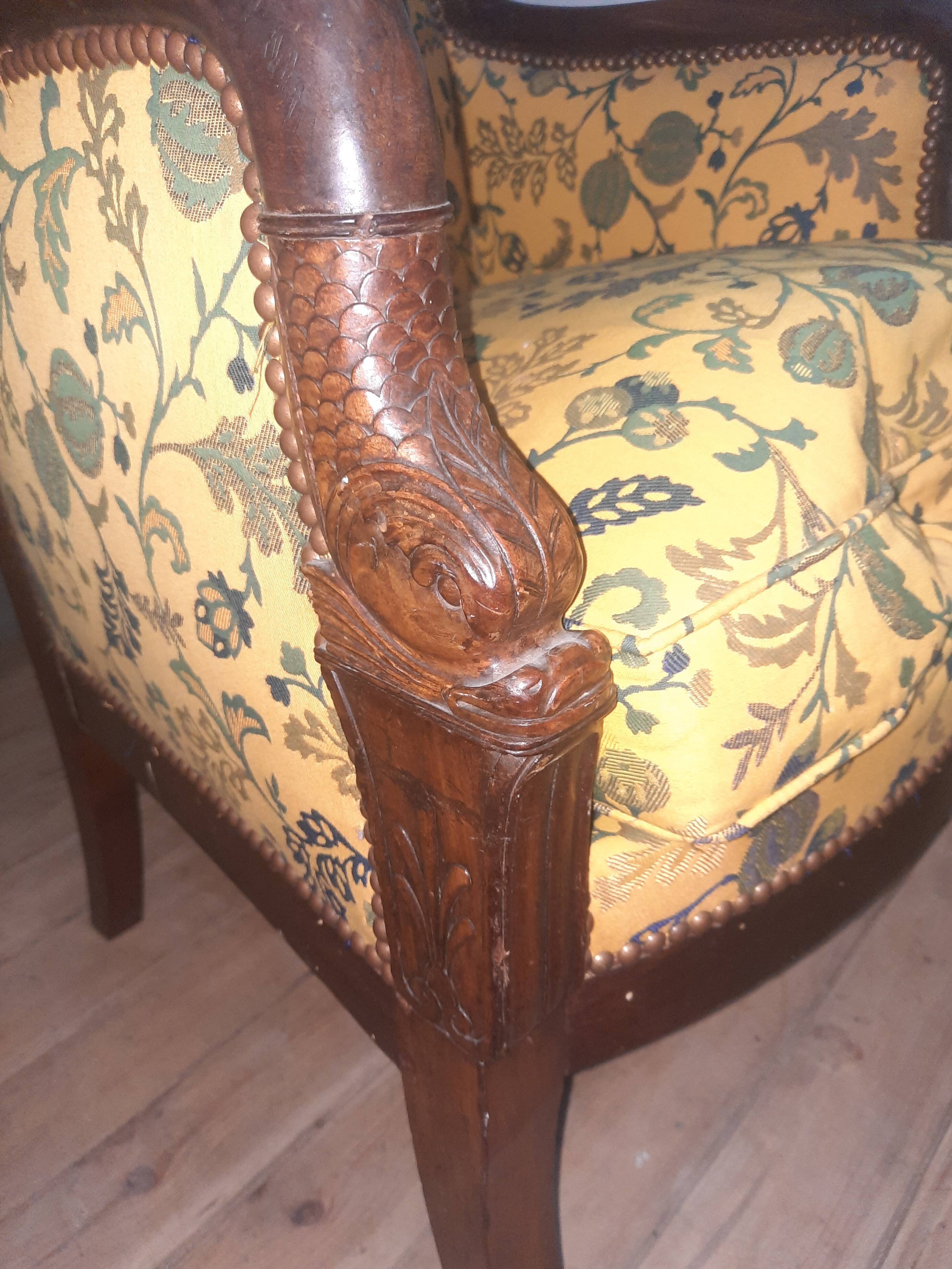 Fake pair of Restoration period shepherdesses