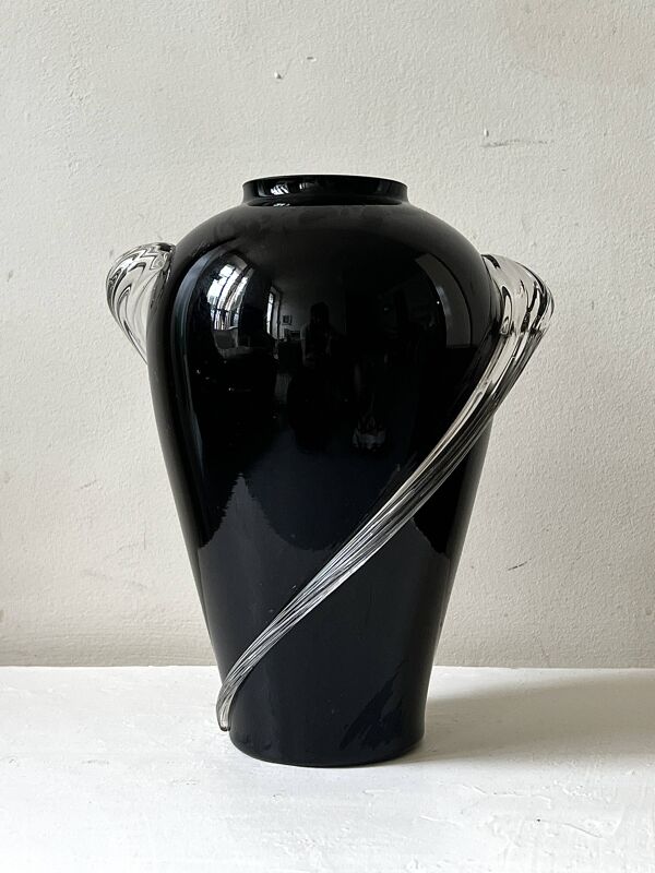 Grand vase soufflé à la bouche en verre (améthyste noire)