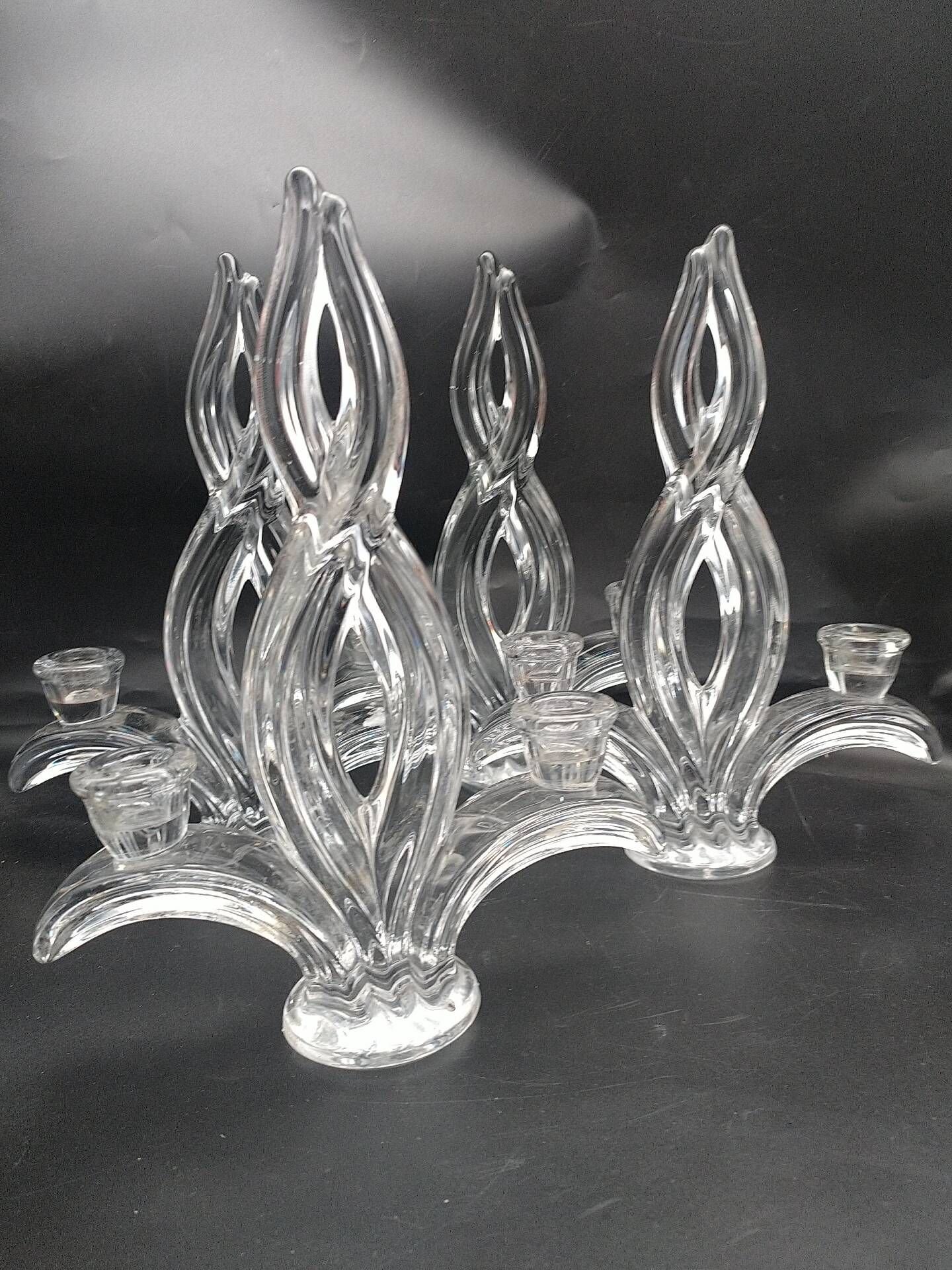 4 crystal lily candle holders from Vannes le Châtel.