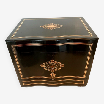 Cave a liqueur complète Napoléon III Marqueterie boulle Coffret XIX siècle