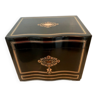 Complete liquor cellar Napoleon III Marquetry boulle Box XIX century