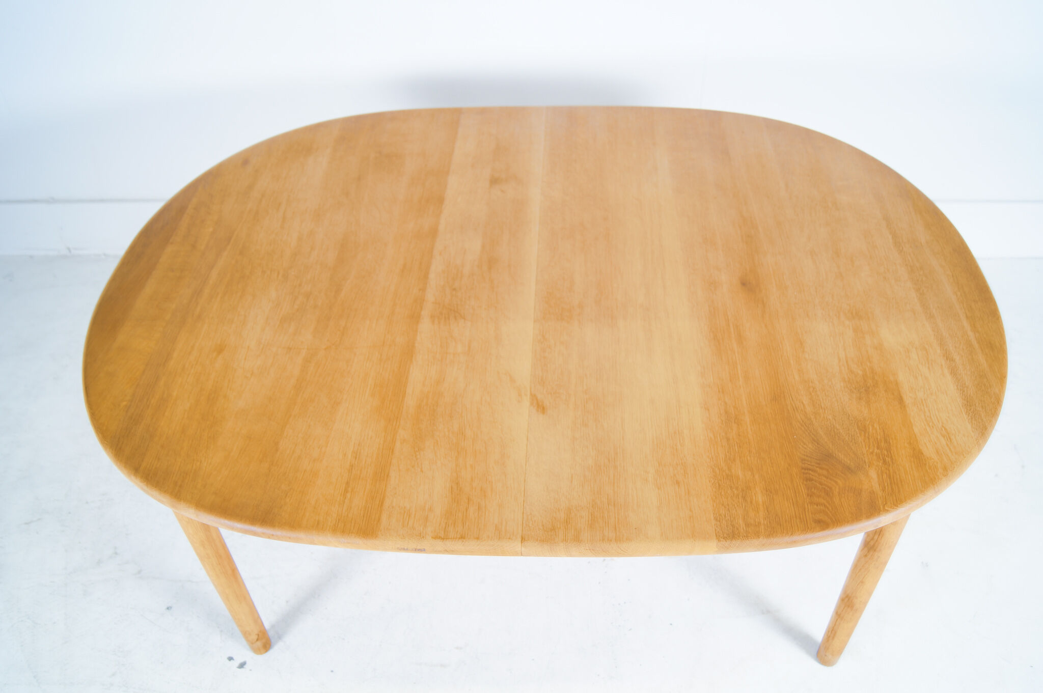 KP Møbler - Kurt Østervig - massive oak extendable dining table