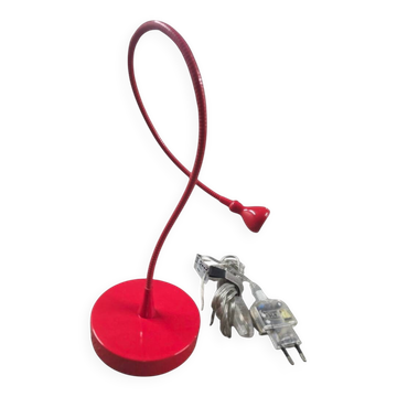 Red desk lamp "jansjö" by ikea - pop design