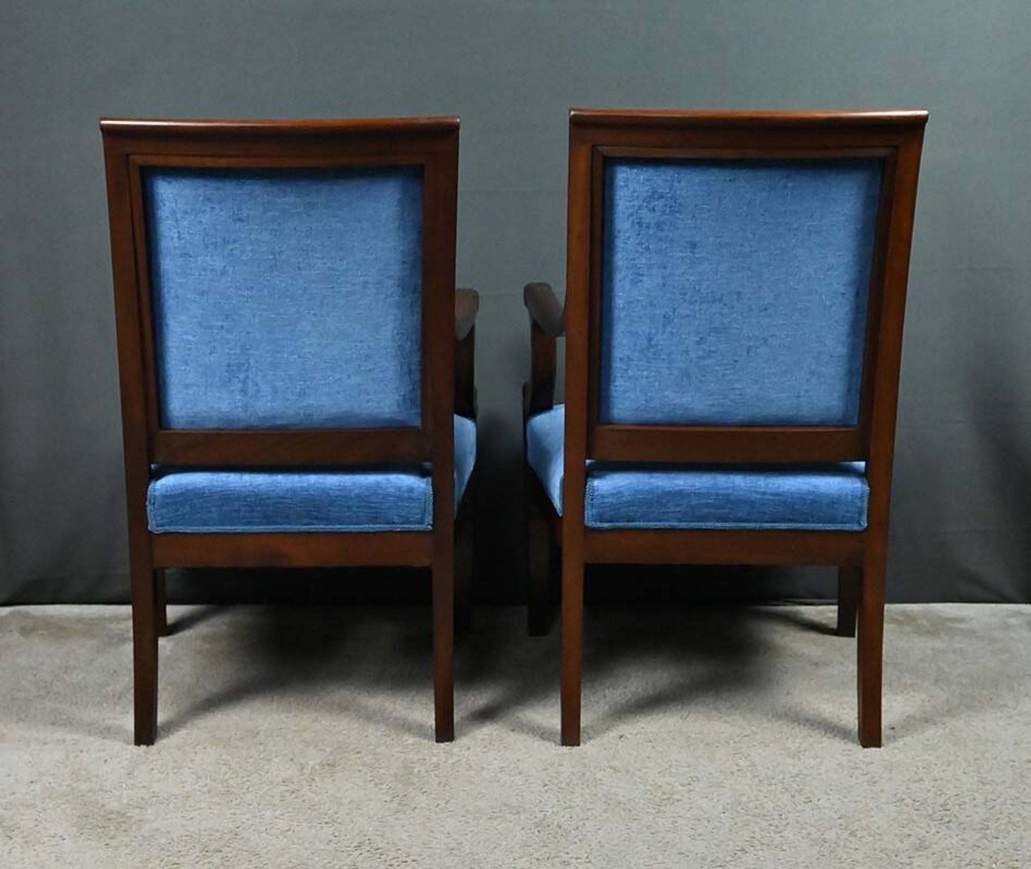 Pair of mahogany armchairs, Restoration period – early 19th century