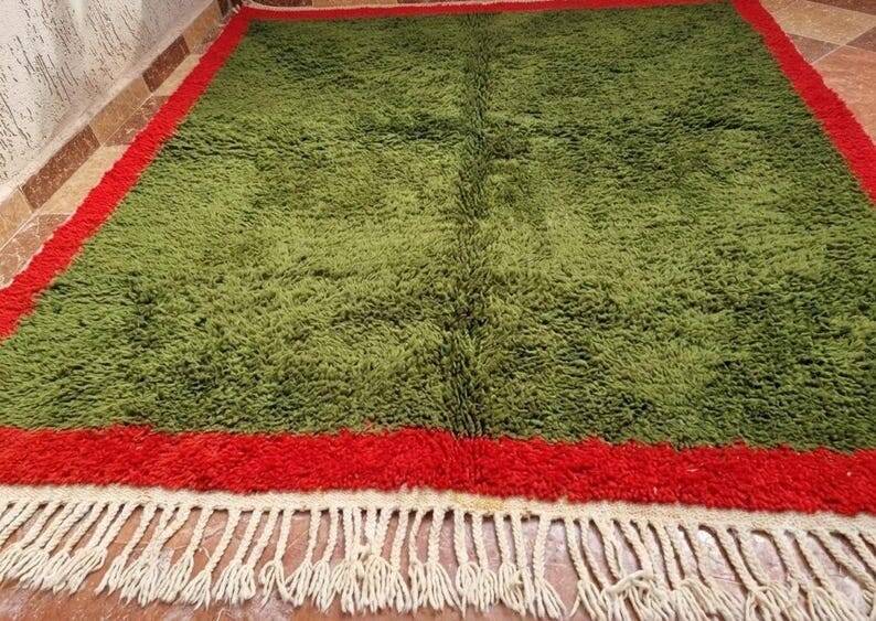 Moroccan Berber rug in green and red 300x200 cm – handmade rug