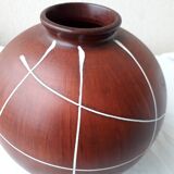 Ceramic vase