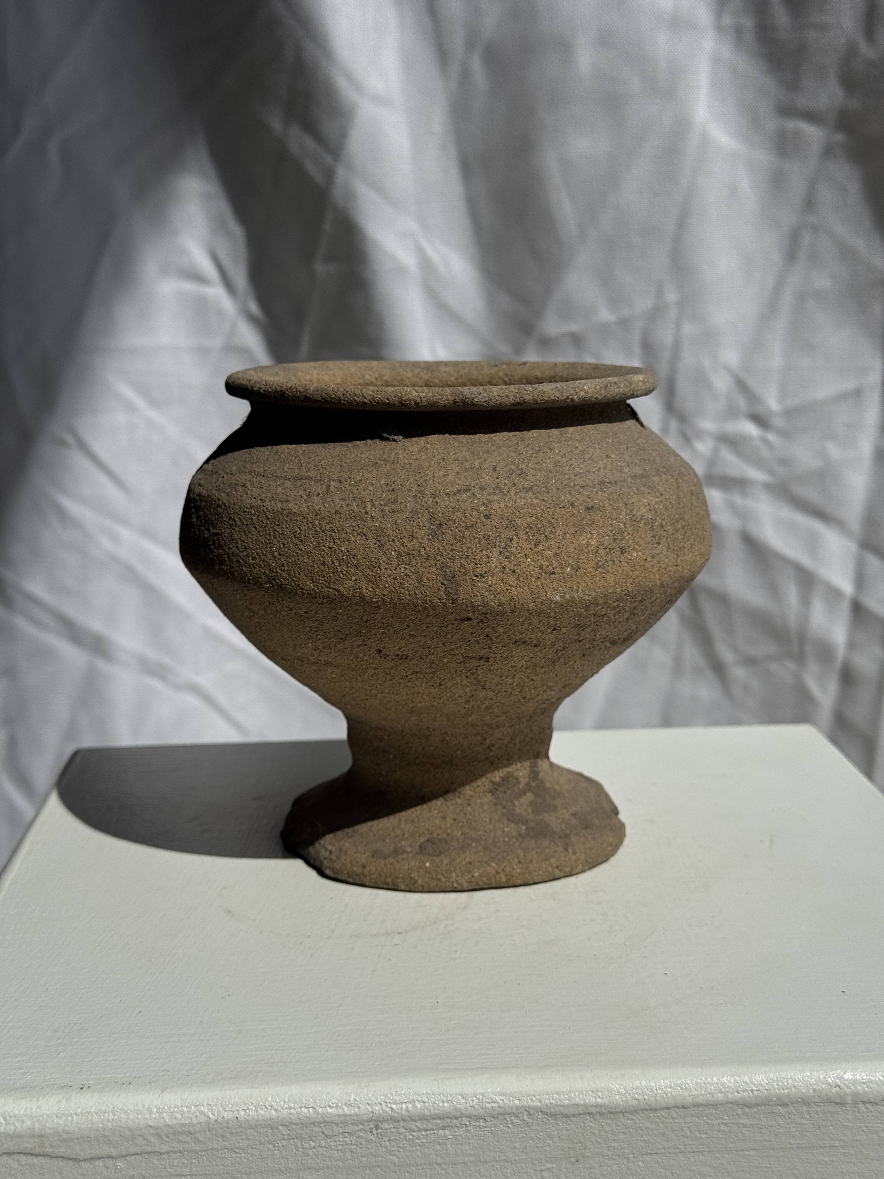 Small brutalist Indonesian footed pot H13 D15
