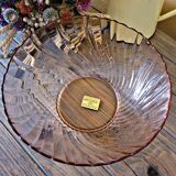 Salad bowl (large) model Rosaline from Arcoroc in pink glass