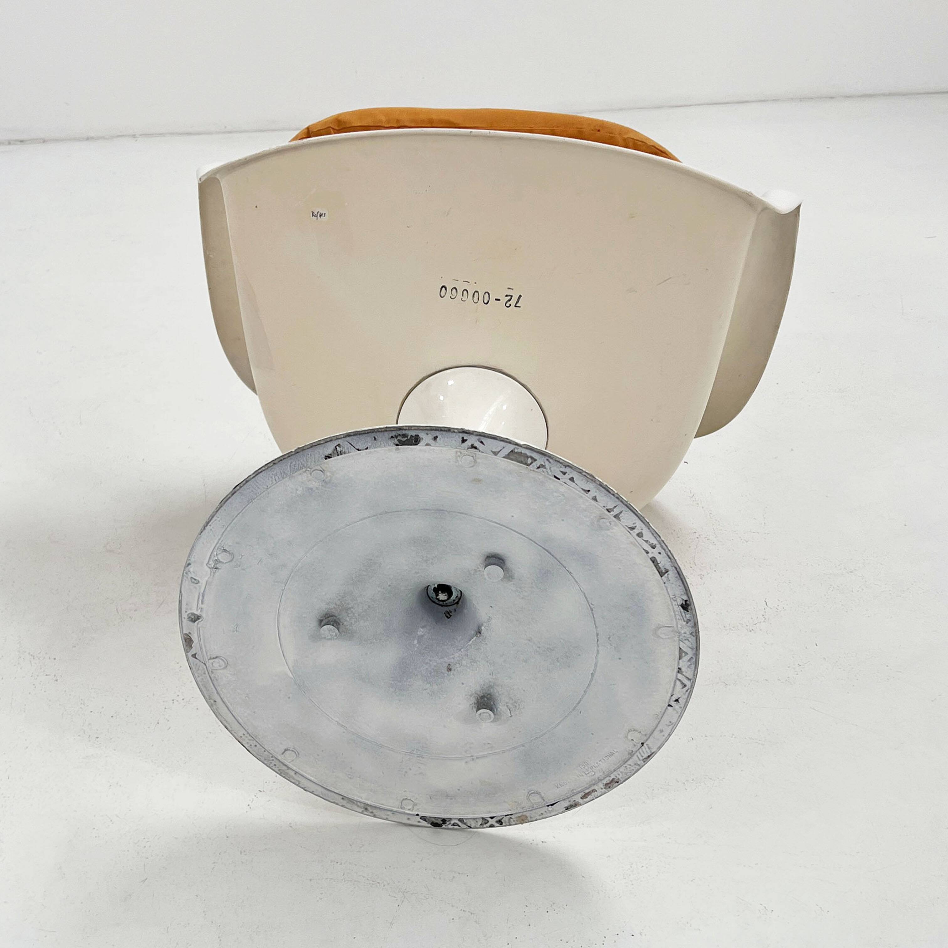 Tulip swivel chair by Eero Saarinen for Knoll, 1960