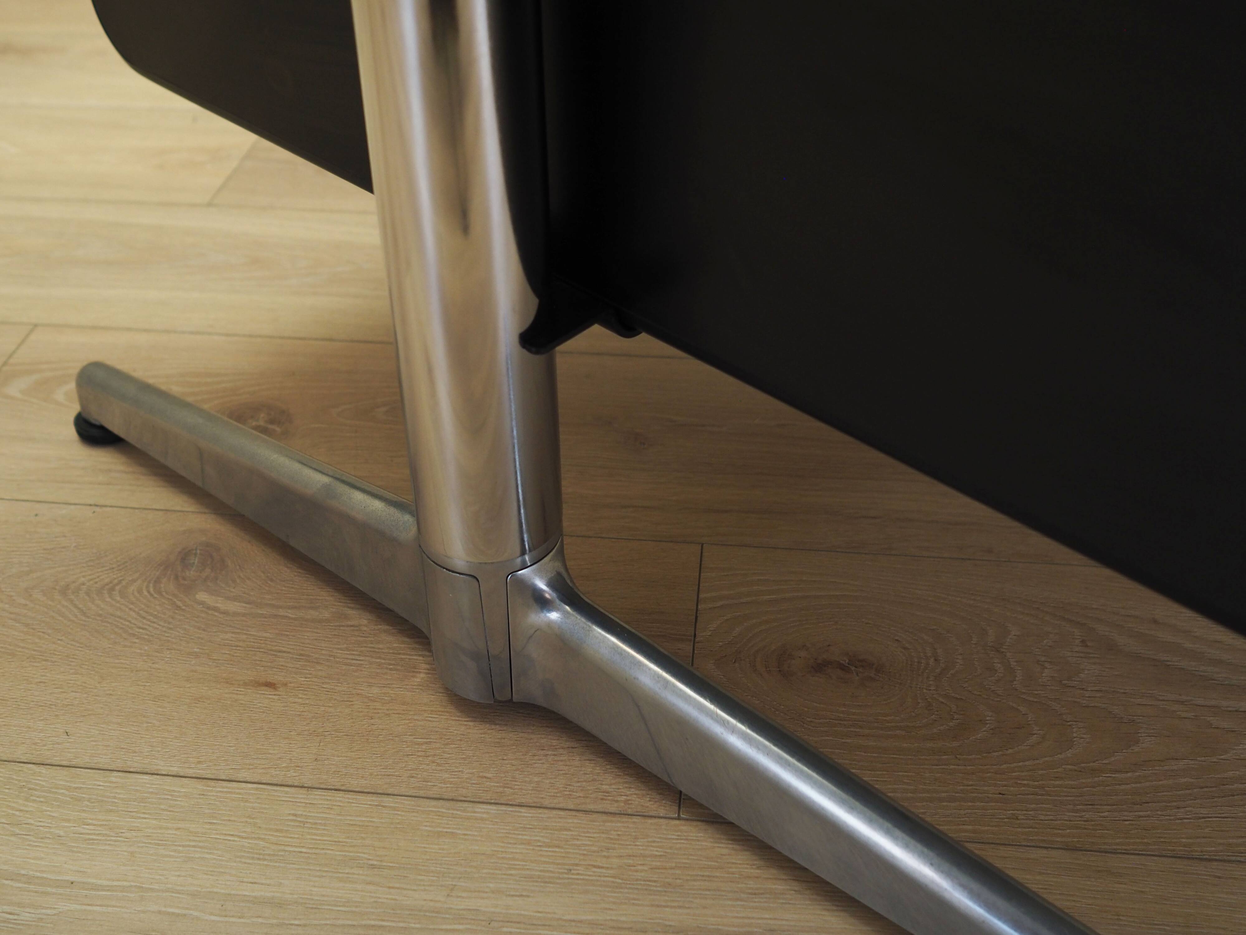 Bureau, design italien, années 1970, designer : Giancarlo Piretti, fabricant : Ano