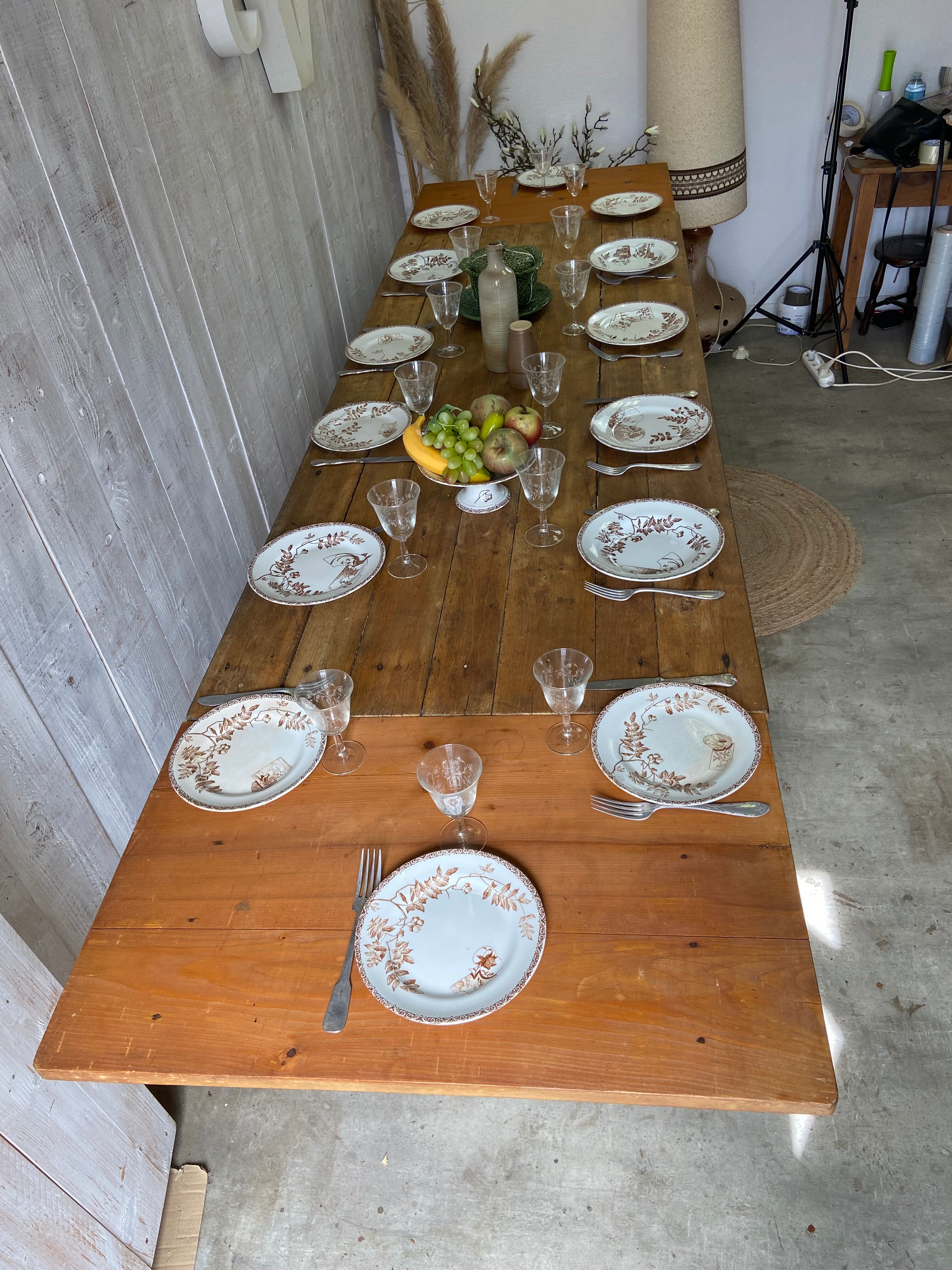 Farmhouse table