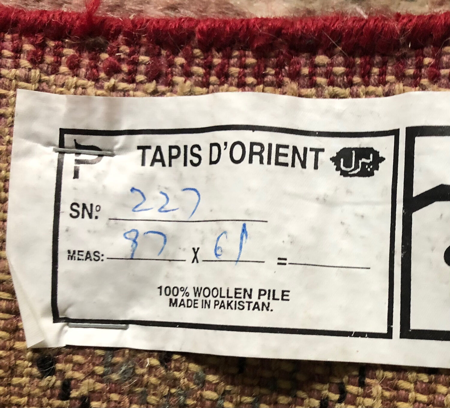 Handmade wool carpet from Pakistan