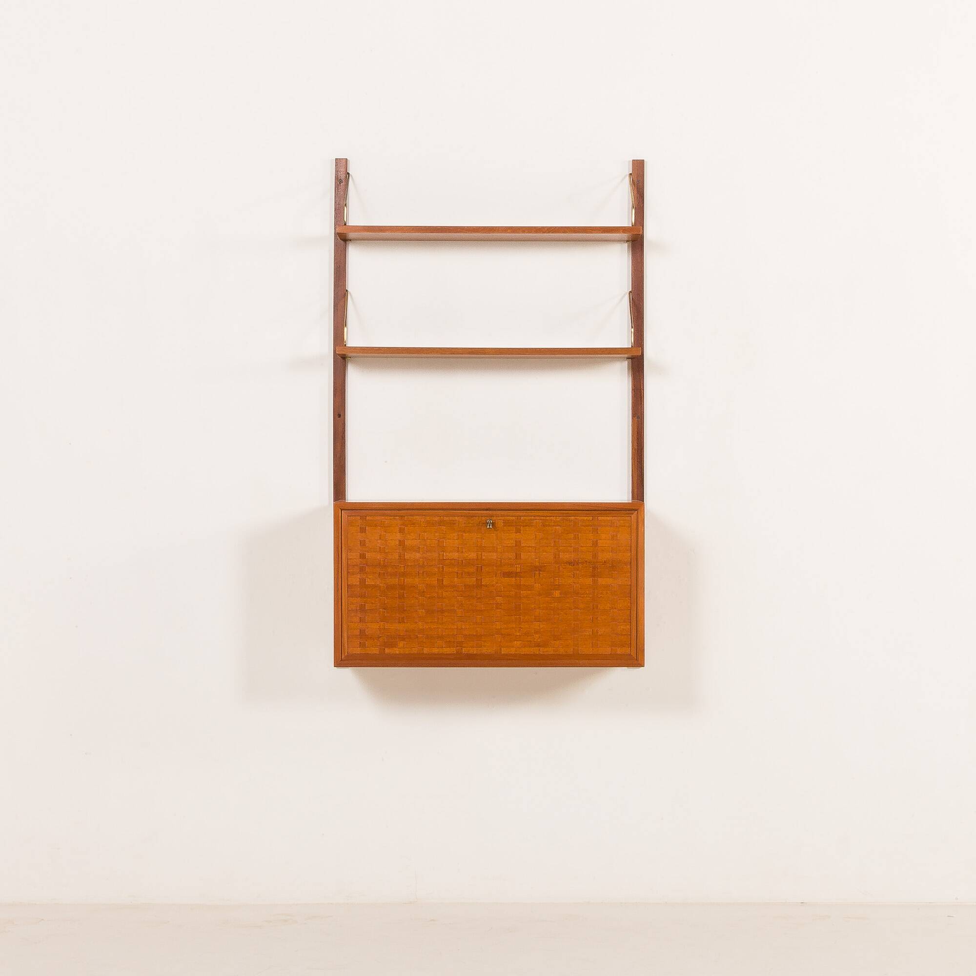 Poul Cadovius teak shelving wall unit with a bureau, Cado 1960s