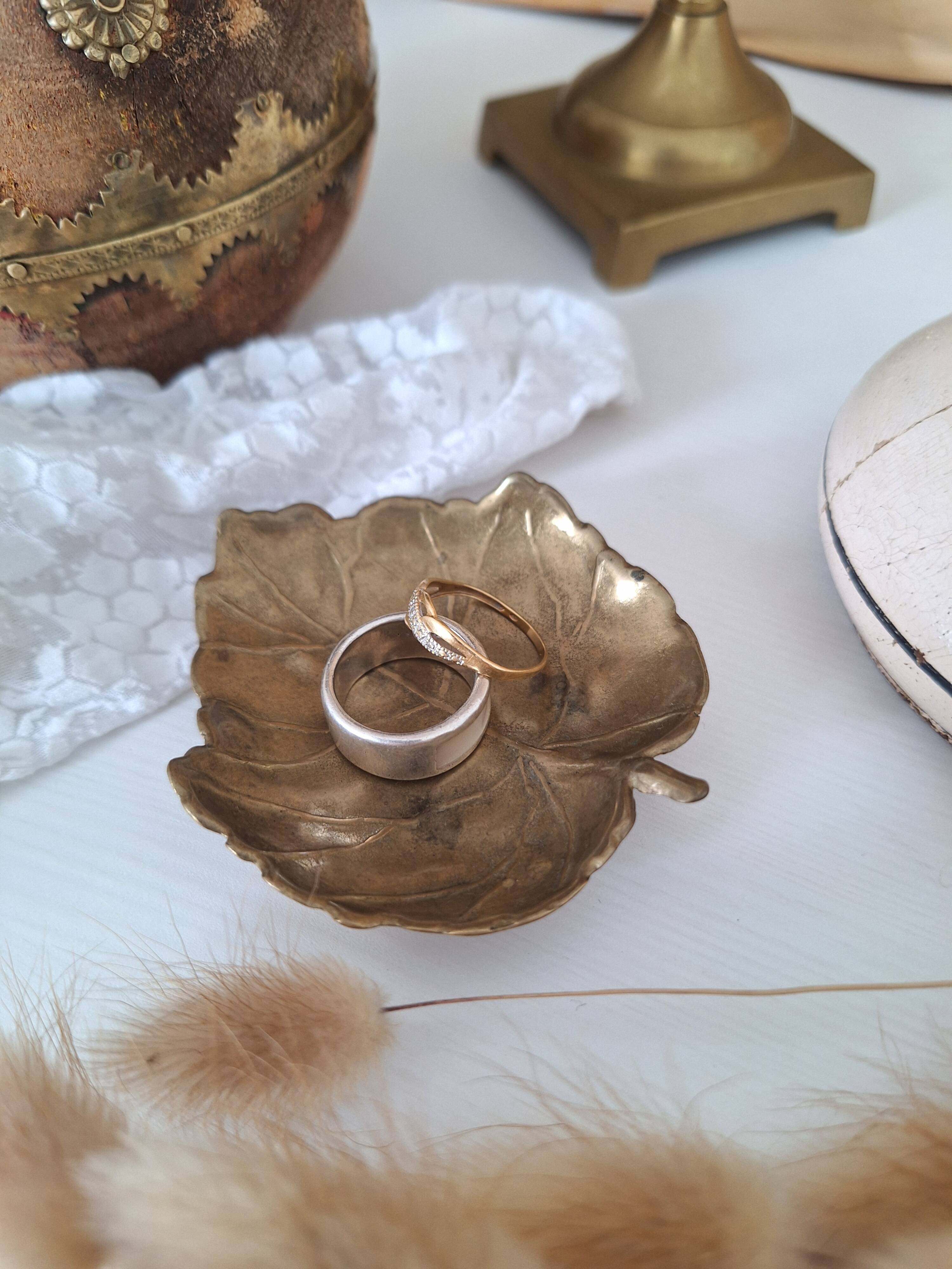 Vintage brass pocket emptier