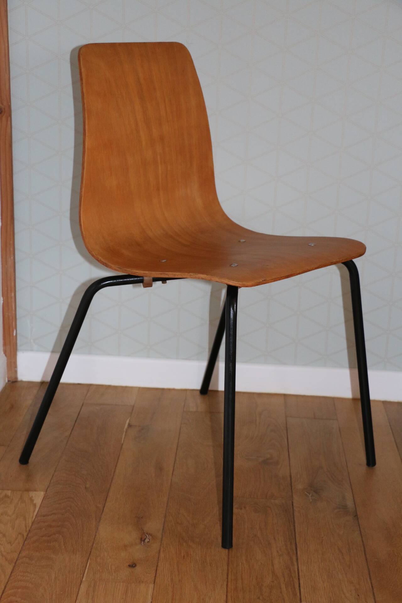 6 stone guariche papyrus chairs