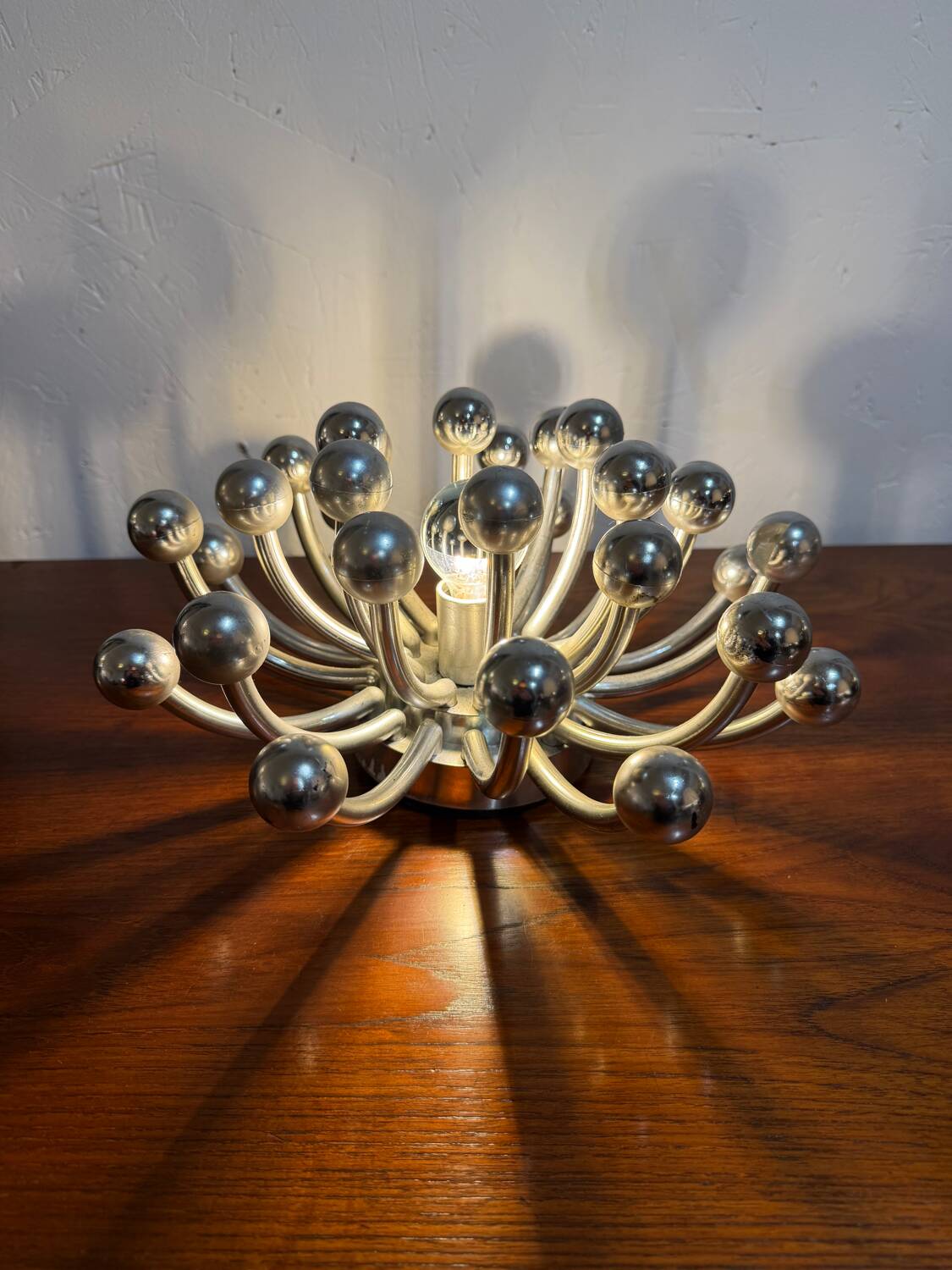 Applique “Pistillino” par Studio Tetrarch pour Valenti Luce – 1969
