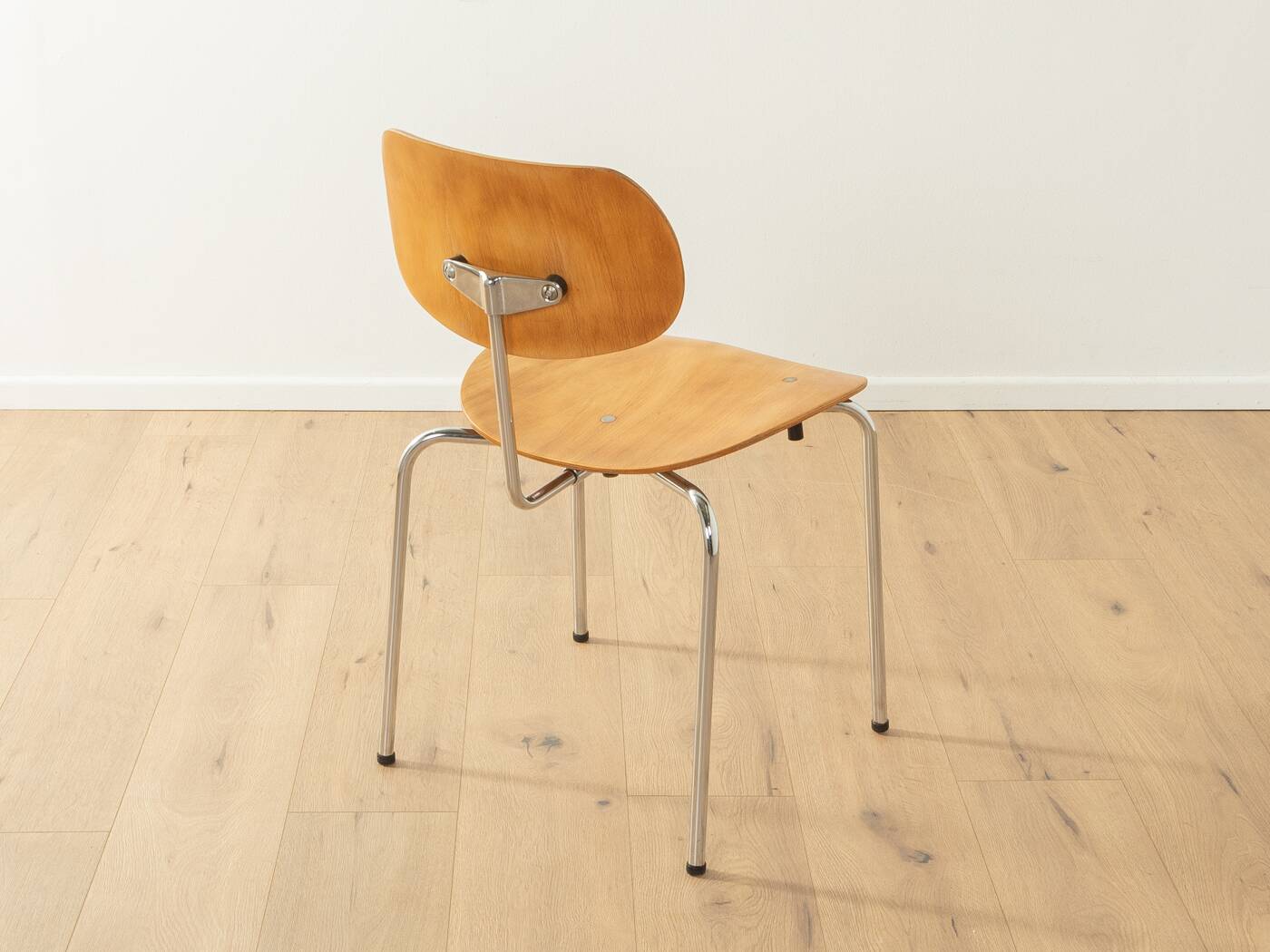 Lot De 2 Chaises SE68 Egon Eiermann – Wilde & Spieth – Contreplaqué Noir – Vintage