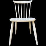Series of 4 vintage solid wood chairs Scandinavian style